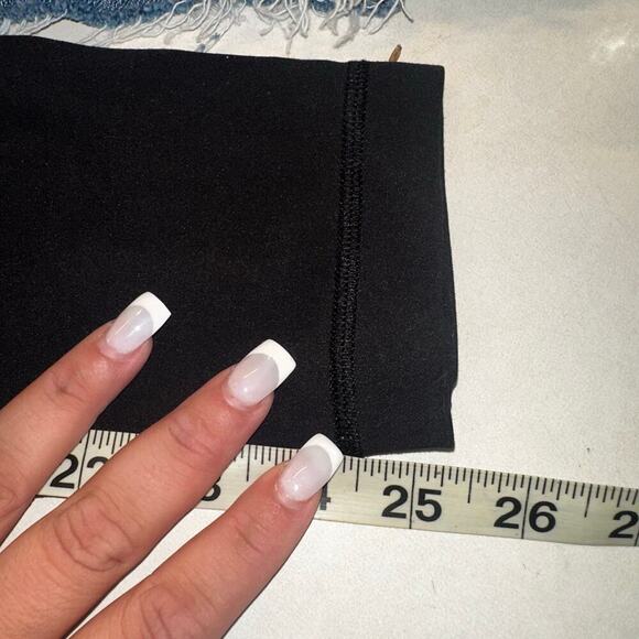 Lululemon align sz 4 - Picture 8 of 9